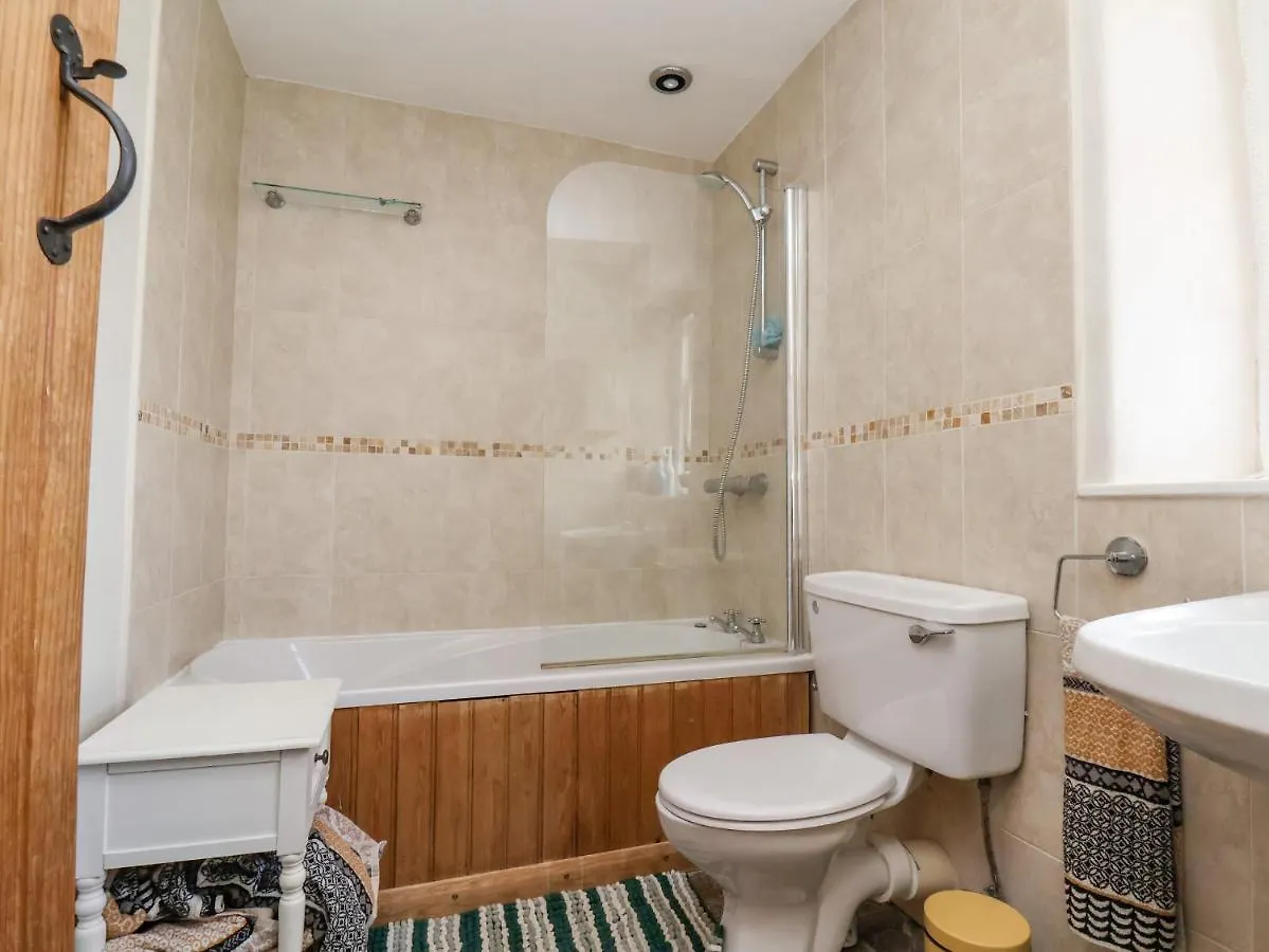 פיקרינג 2 Primrose Villas בית נופש
